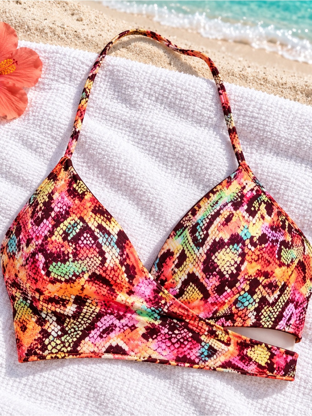 Women’s SunDazed Snake skin Bikini Top, size 36D, nwt